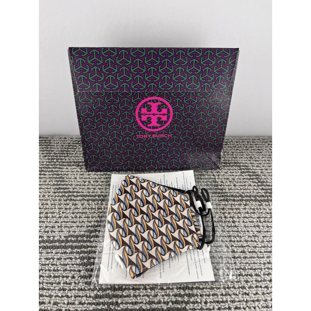 Tory Burch Face Masks New/Sealed Geometric Print